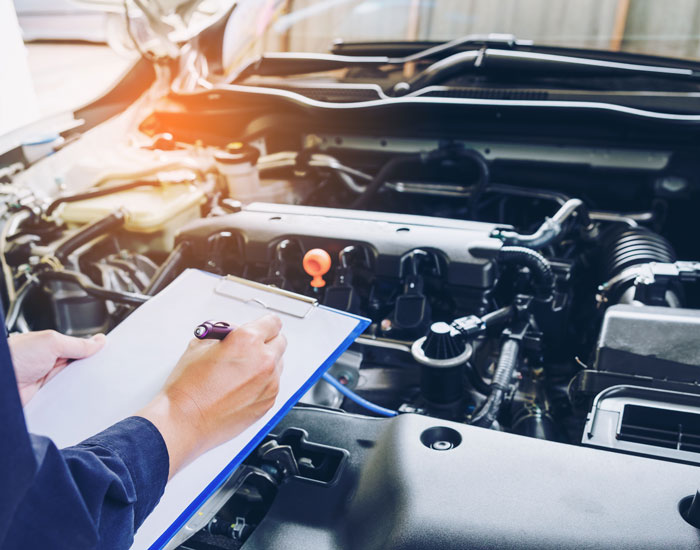 AAMCO_697960620-700x550